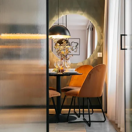 Botanic - Loftaffair * Krakov