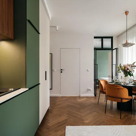 Botanic - Loftaffair * Krakov